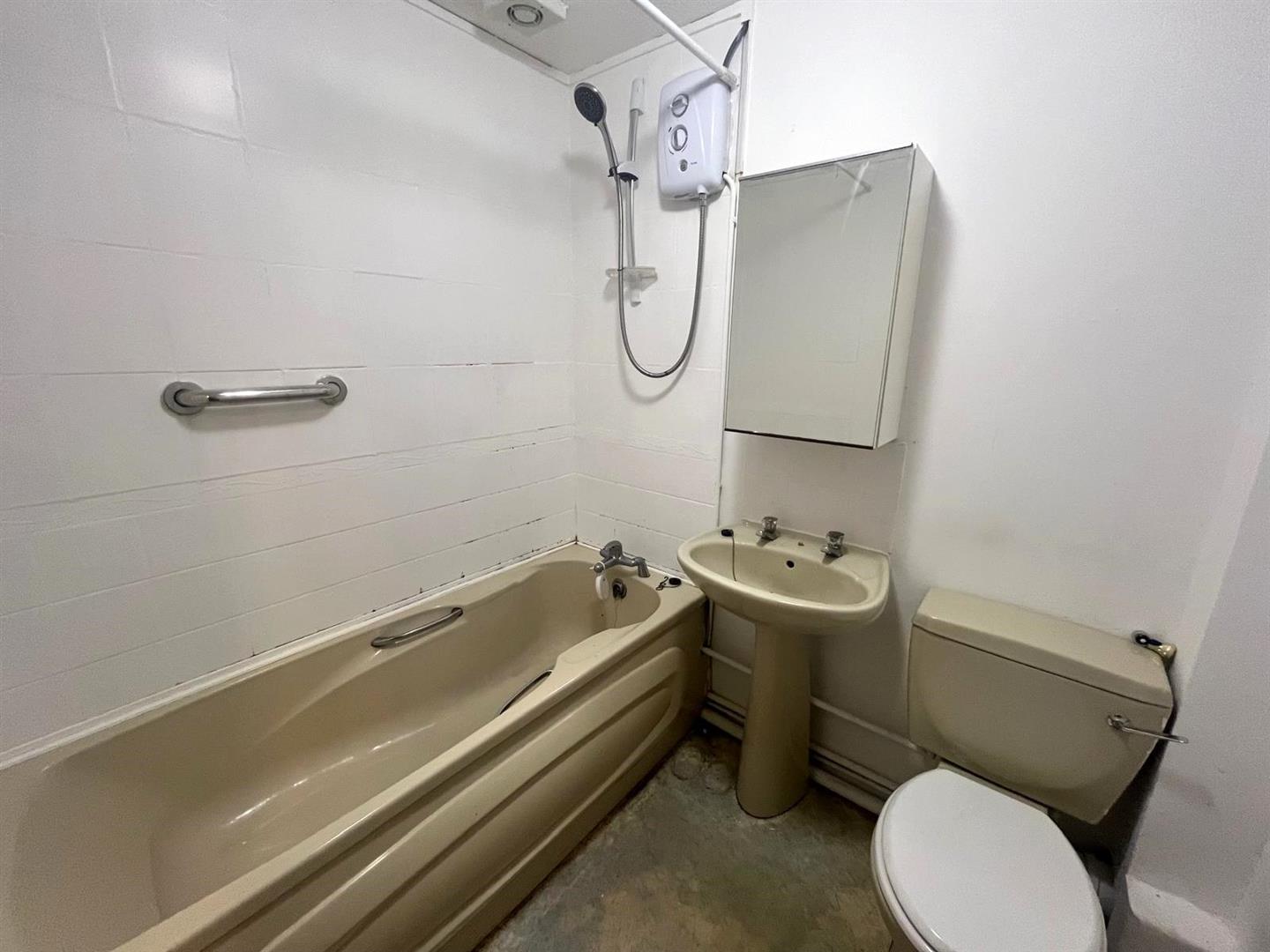 Dumbarton House Court, Bryn Y Mor Crescent, Swansea, SA1 4QX